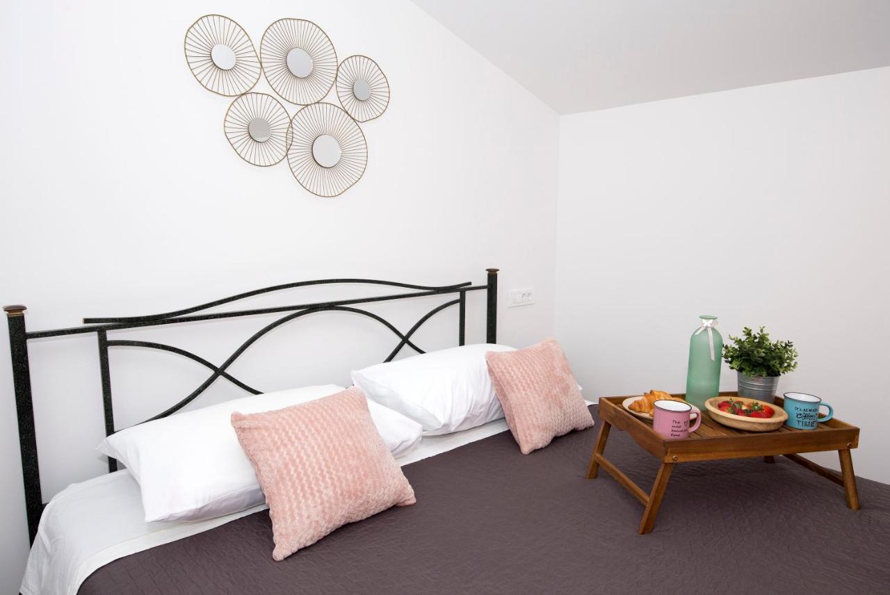 Apartment Maya Bellissima Tugare Εξωτερικό φωτογραφία